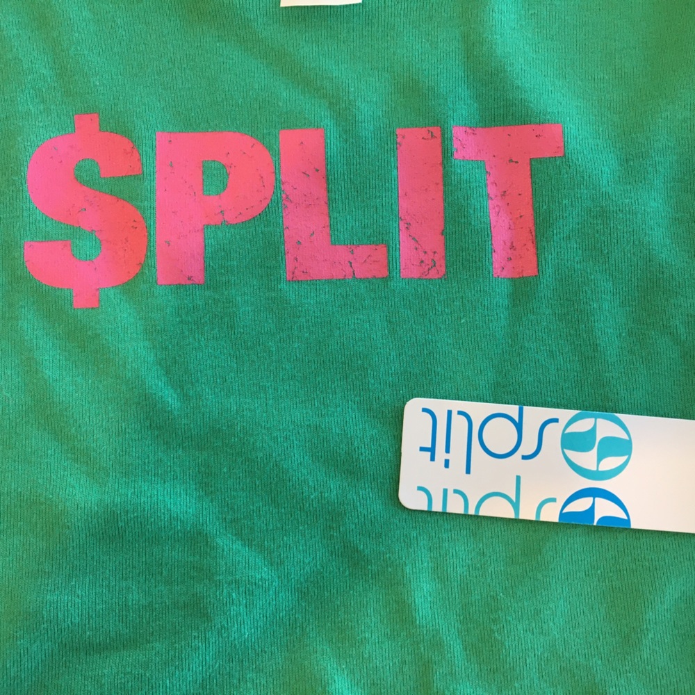 Women’s S Split Tee